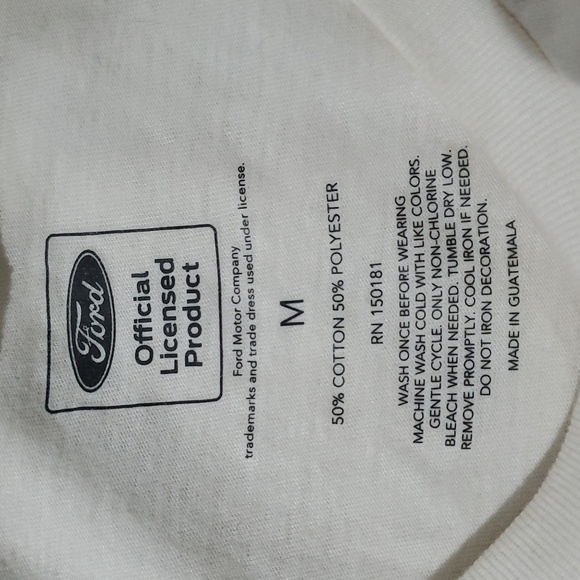 MEDIUM FORD BRONCO AMERICAS ORIGINAL SUV GRAPHIC TEE PASTEL SHORT SLEEVE TSHIRT - Picture 4 of 4